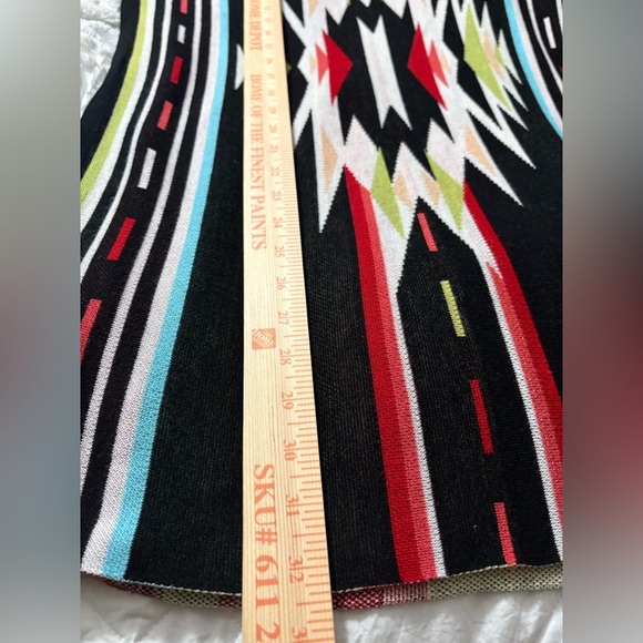 Rancho Estancia Knit Poncho, Cape. Soft Viscose Knit. Multicolor on Black. - Picture 11 of 12